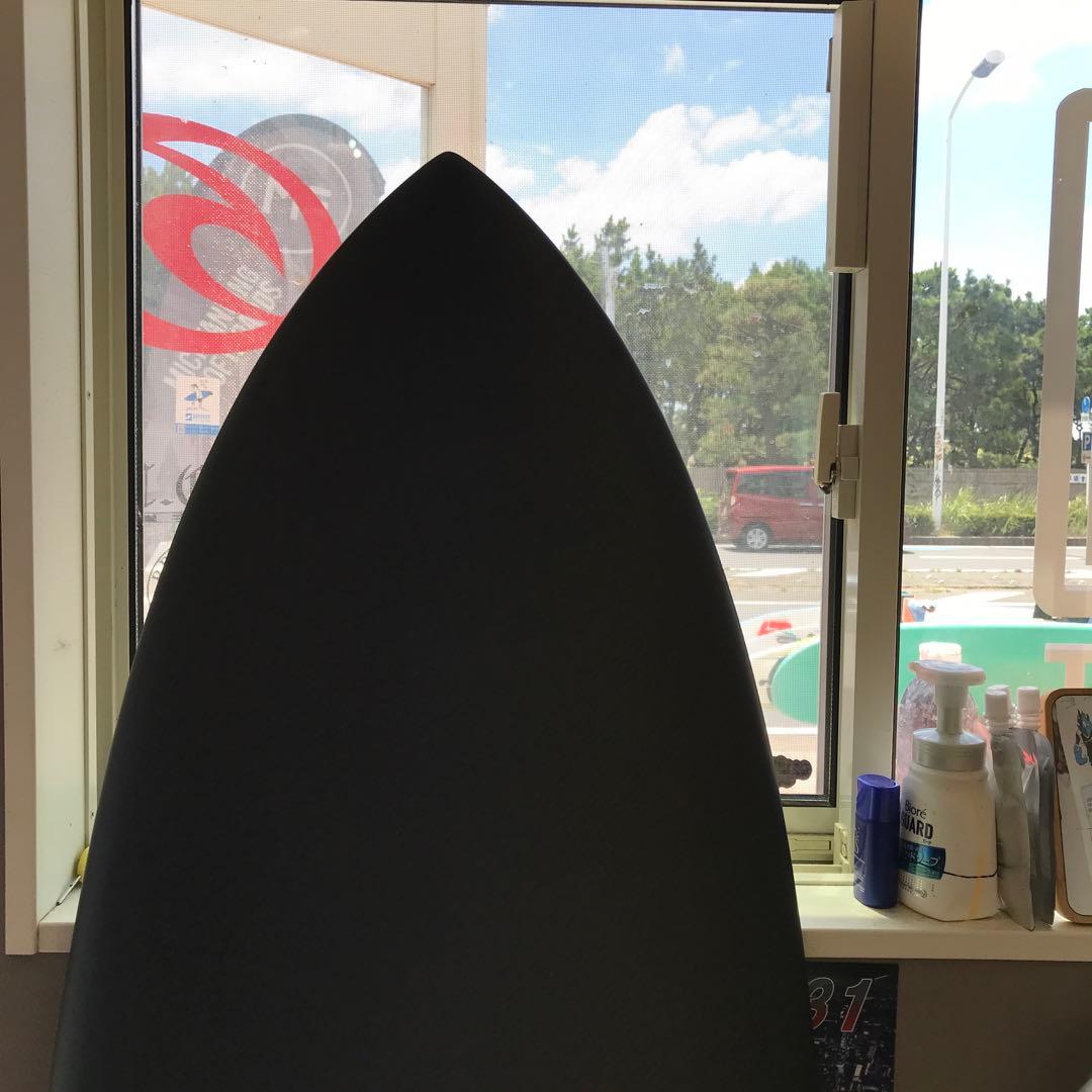 ESSENCE ブラック ショートボード　カーボン　5,6 サーフボード最強