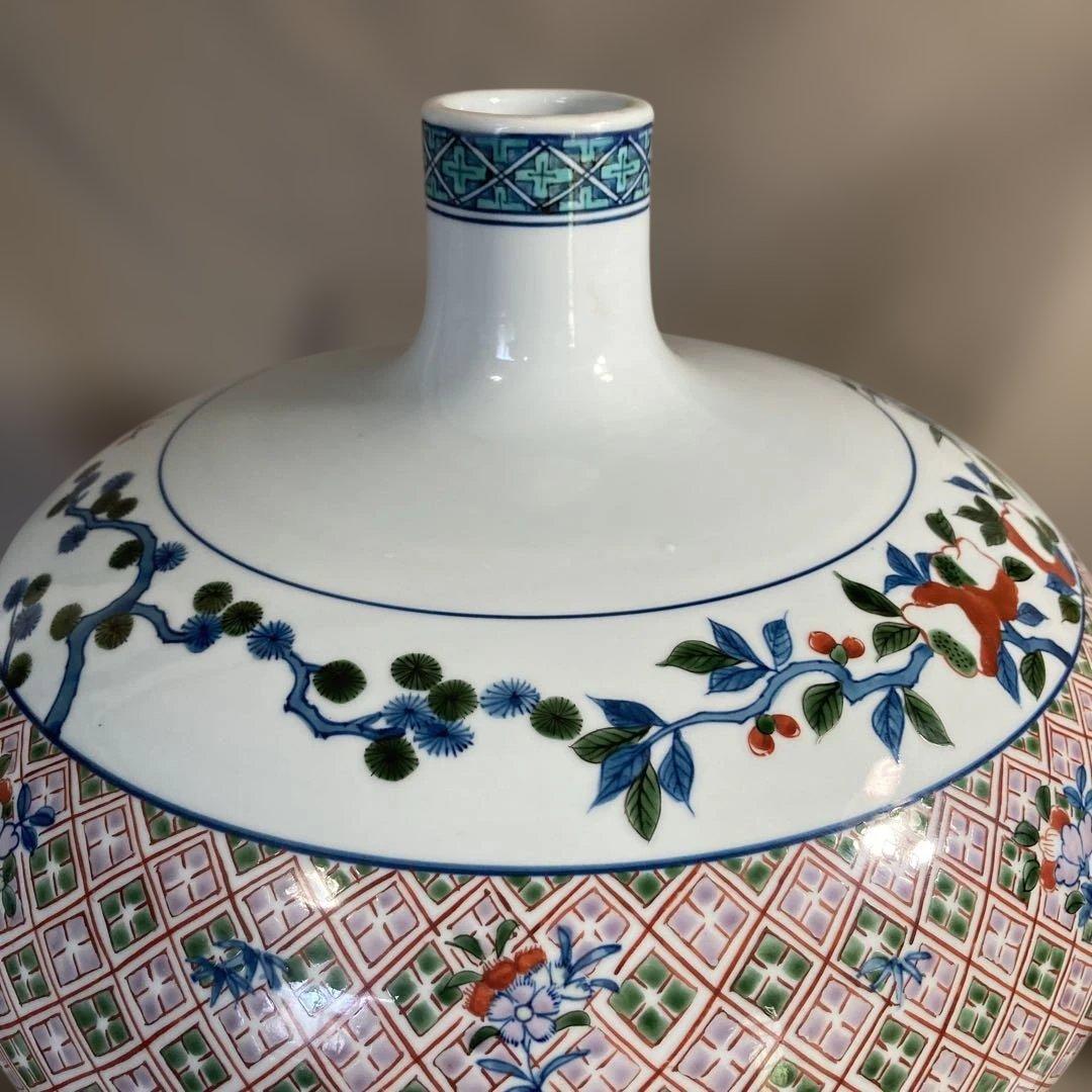 【源右衛門】古伊万里の伝統　日本名窯　舘林源右衛門作　染錦松竹梅柘榴地紋　大花瓶