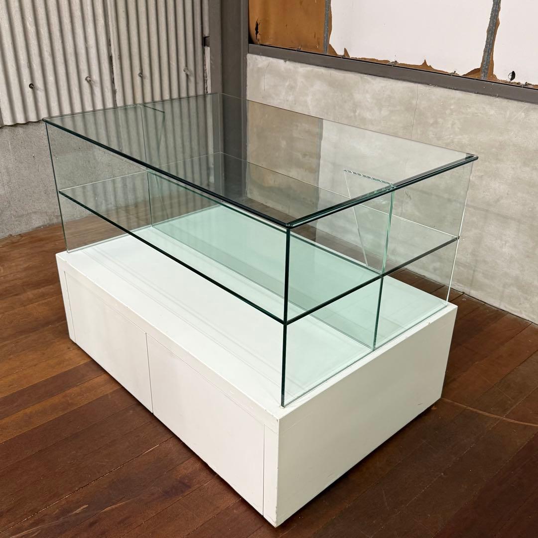 H17C2a 店舗什器 ショーケース