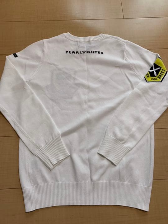 パーリーゲイツのニットです