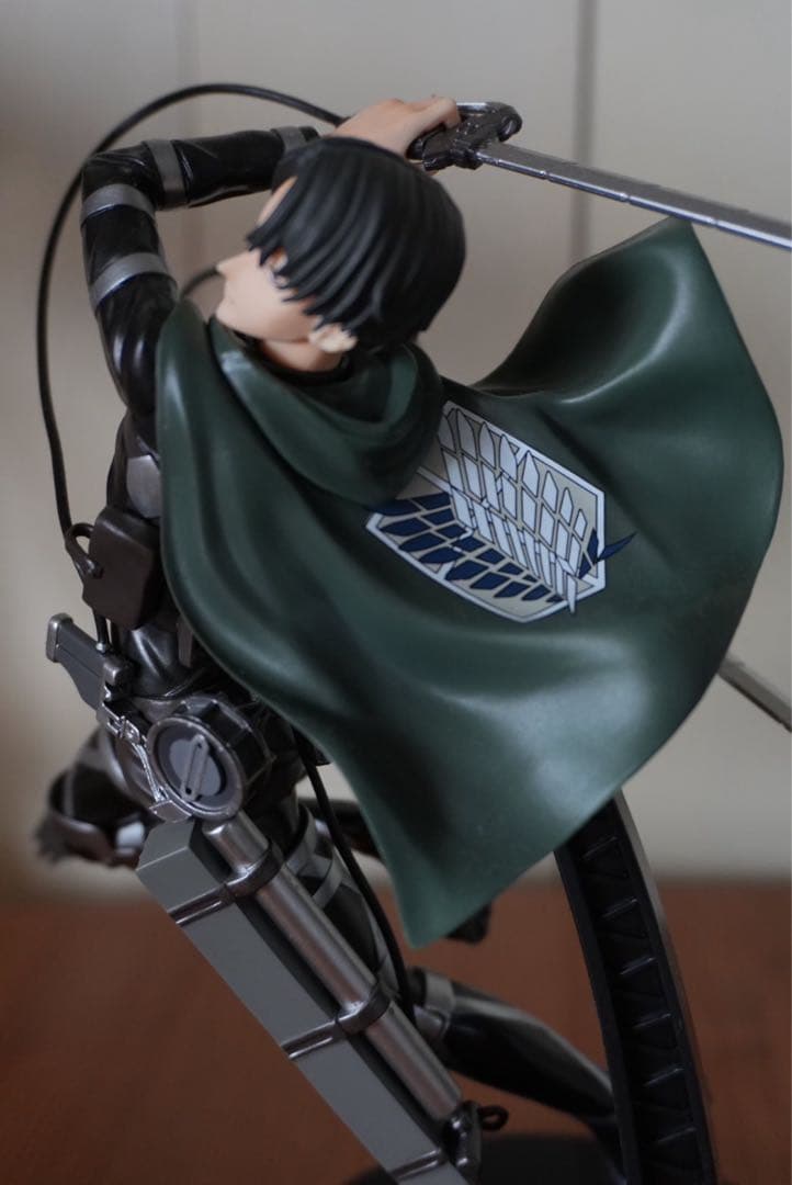 一番くじ　進撃の巨人　~自由を求めて~ A賞エレン ラストワン賞リヴァイ