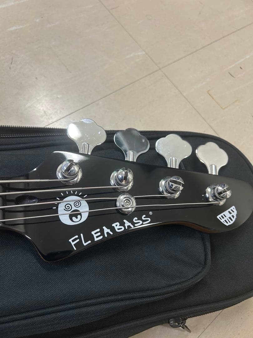 \"最終値下げ\" FLEABASS MODEL BLACK ミニアンプ付き