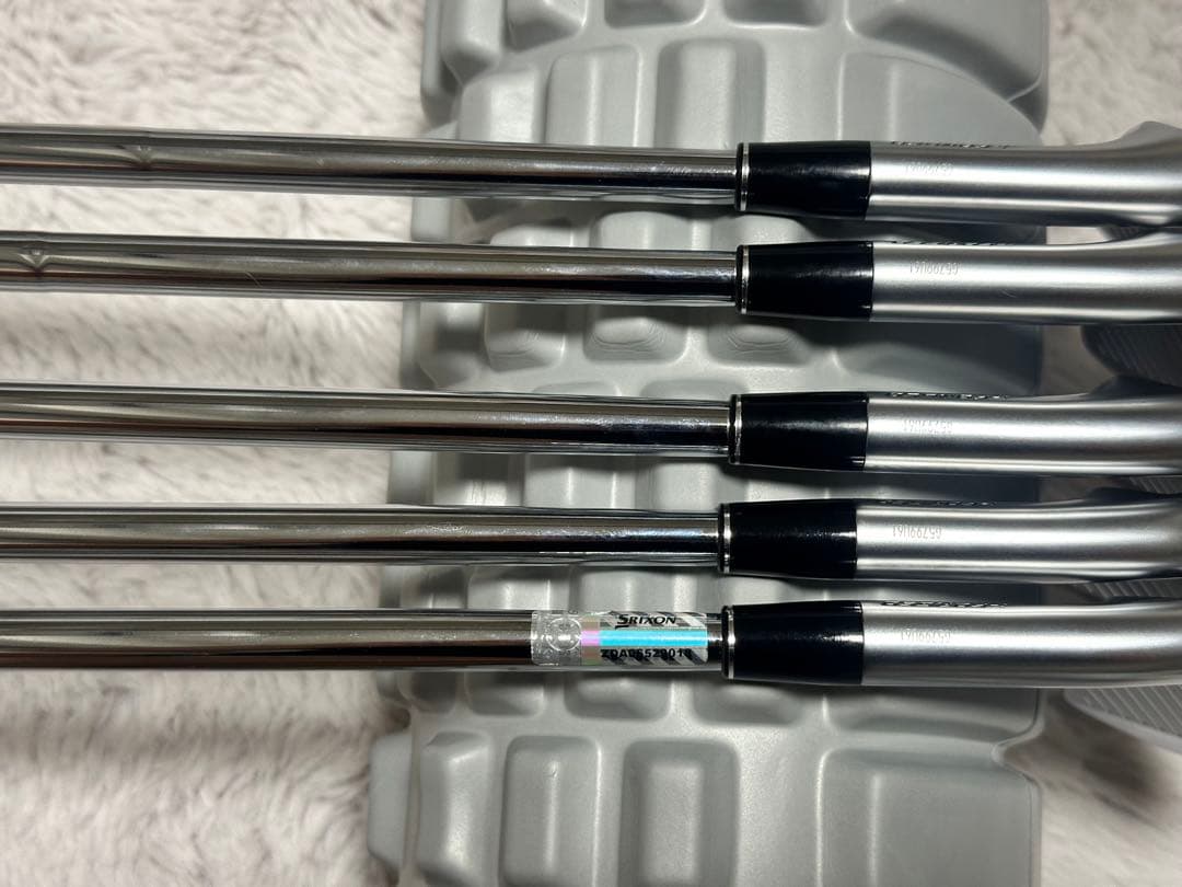 【8月5日迄】スリクソン zxi7 6〜P ダイナミックゴールド120 X100