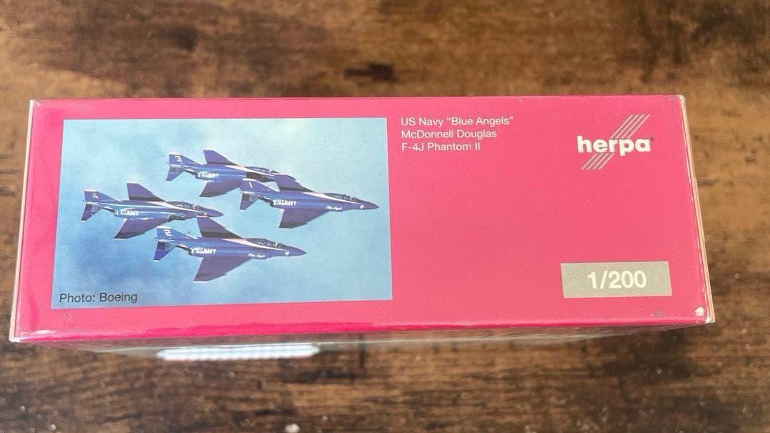 F-4Jファントム アメリカ海軍 デモチーム 「ブルーエンジェルス」 4番機