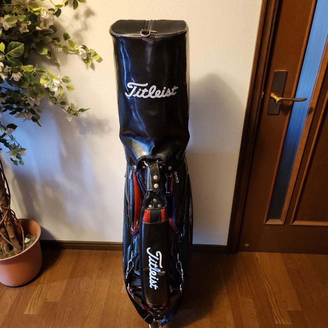 タイトリスト　メダリオン　3点式　キャディバッグ　9.5型　ツアーモデル