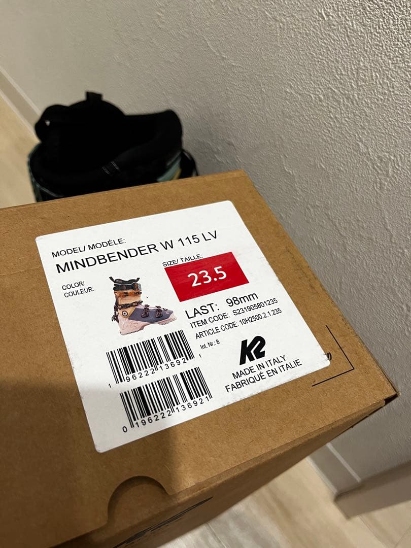 K2 Mindbender 115 23.5スキーブーツ　女性　バックカントリー