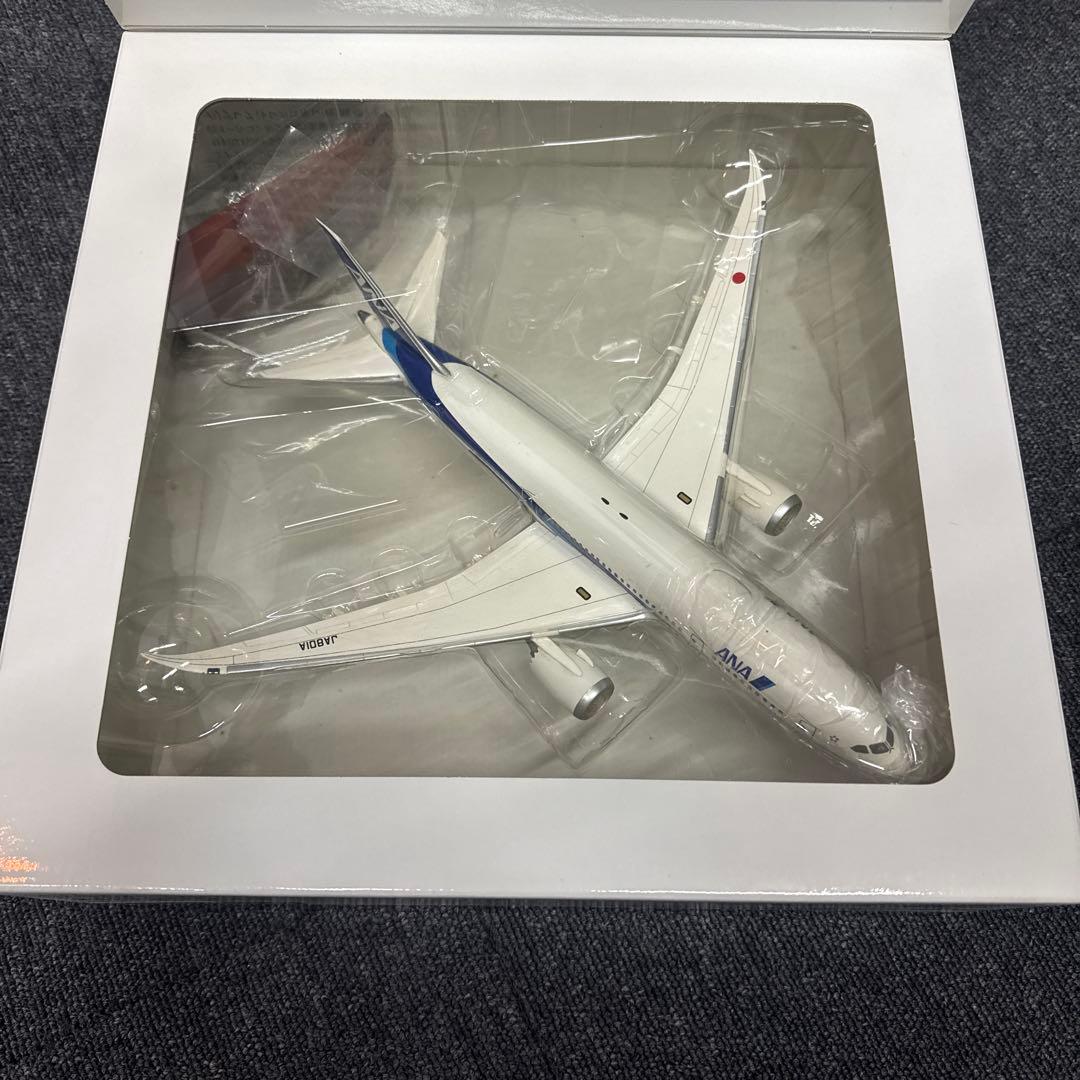 ANA Boeing 787-8 ダイキャストモデル 1:200