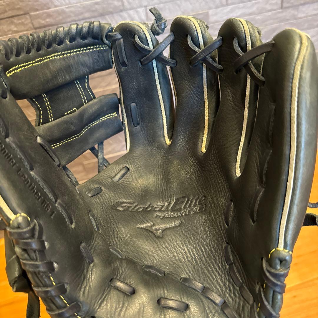【美品】軟式ミズノグローバルエリート内野用グラブ