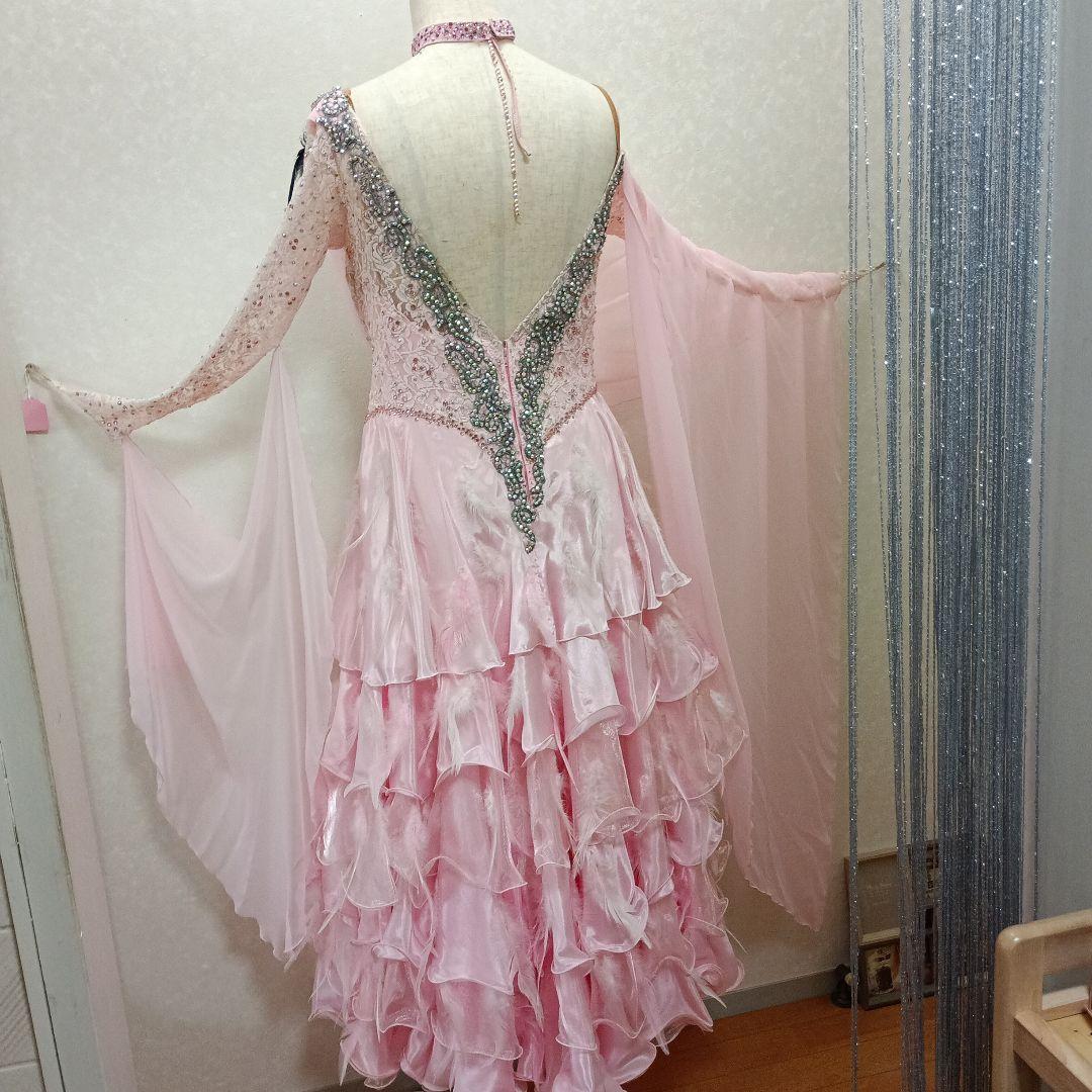 ピンク フリル付き社交ダンスドレス　L サイズ