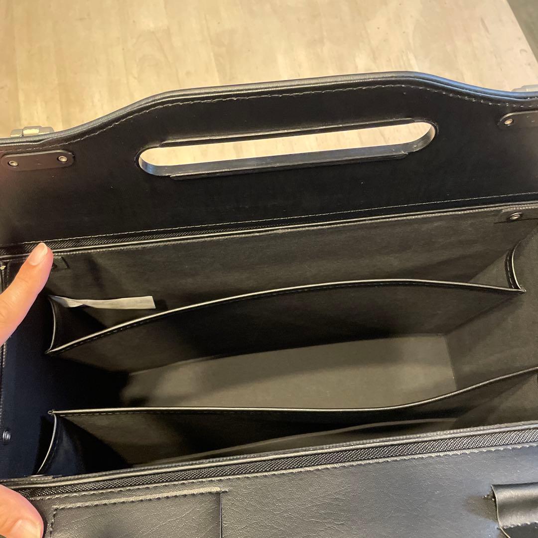 黒色パイロットケース　フライトケース　ビジネス　GUSTO20033