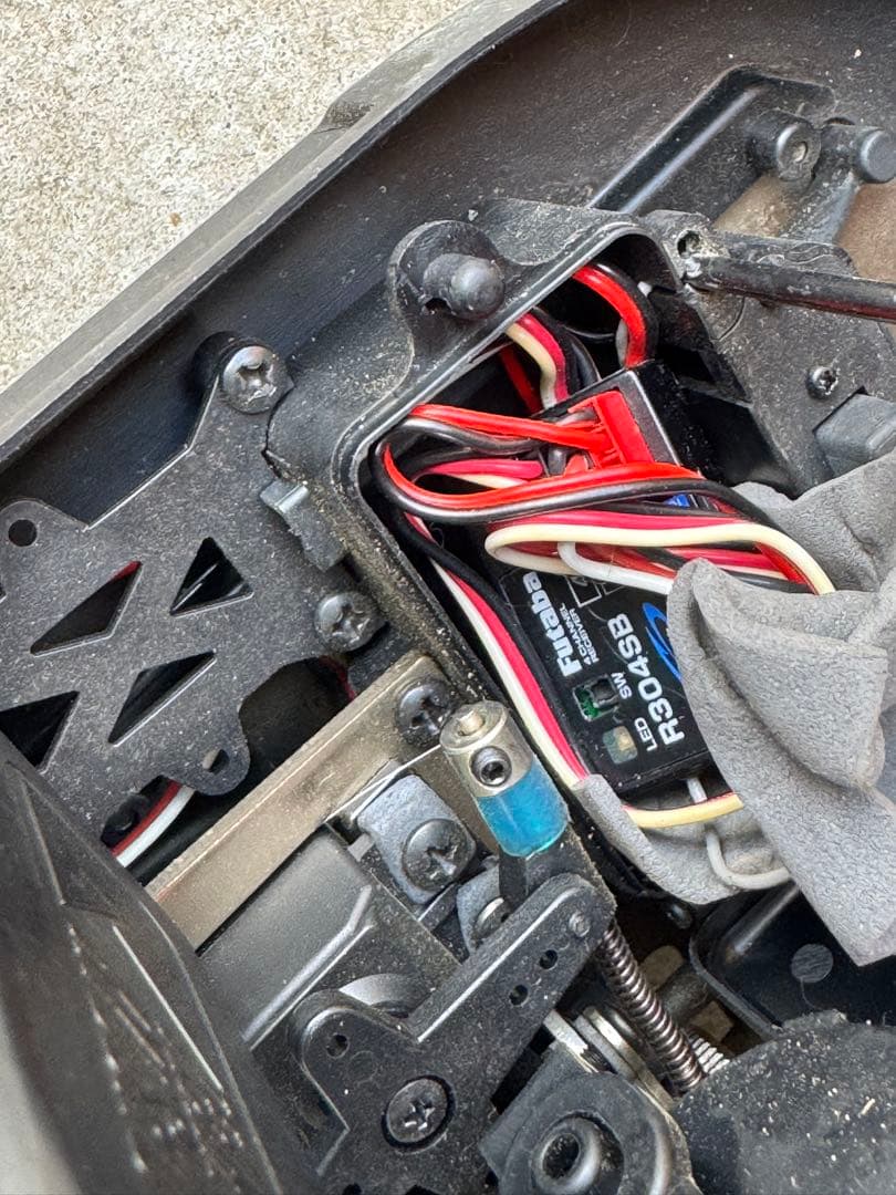 Inferno MP9 エンジンラジコンカー