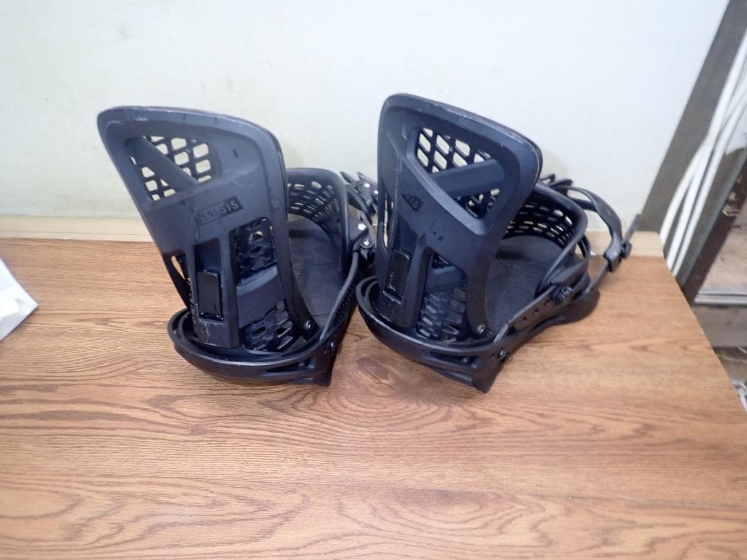 J*3様 Burton Genesis スノーボードビンディング ブラック　M