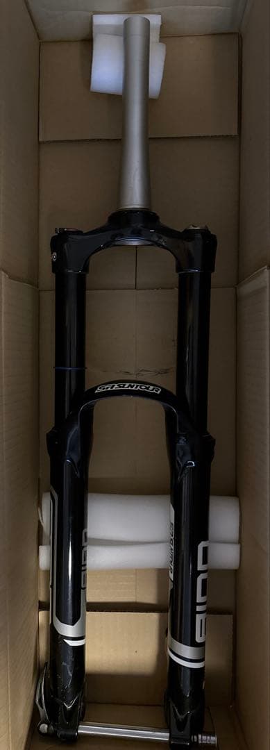 T*様 エンデューロ、トレイル向き34ミリサス/ サンツアー　アイオン ノンブー