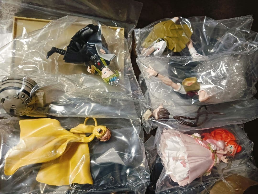 カプコンフィギュアコレクション 西村キヌ リペイント版　６種セット