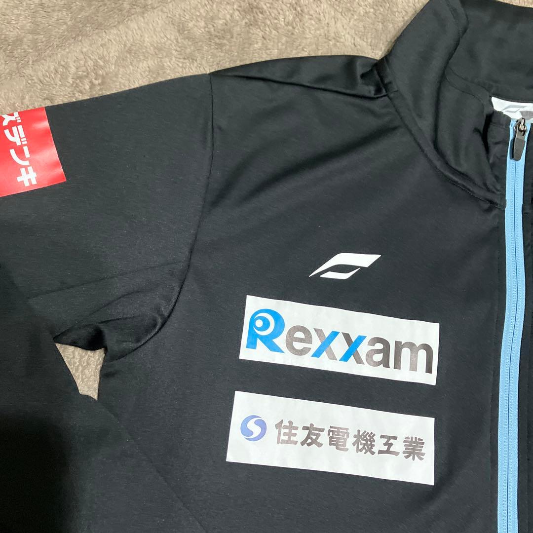 カマタマーレ讃岐　上下