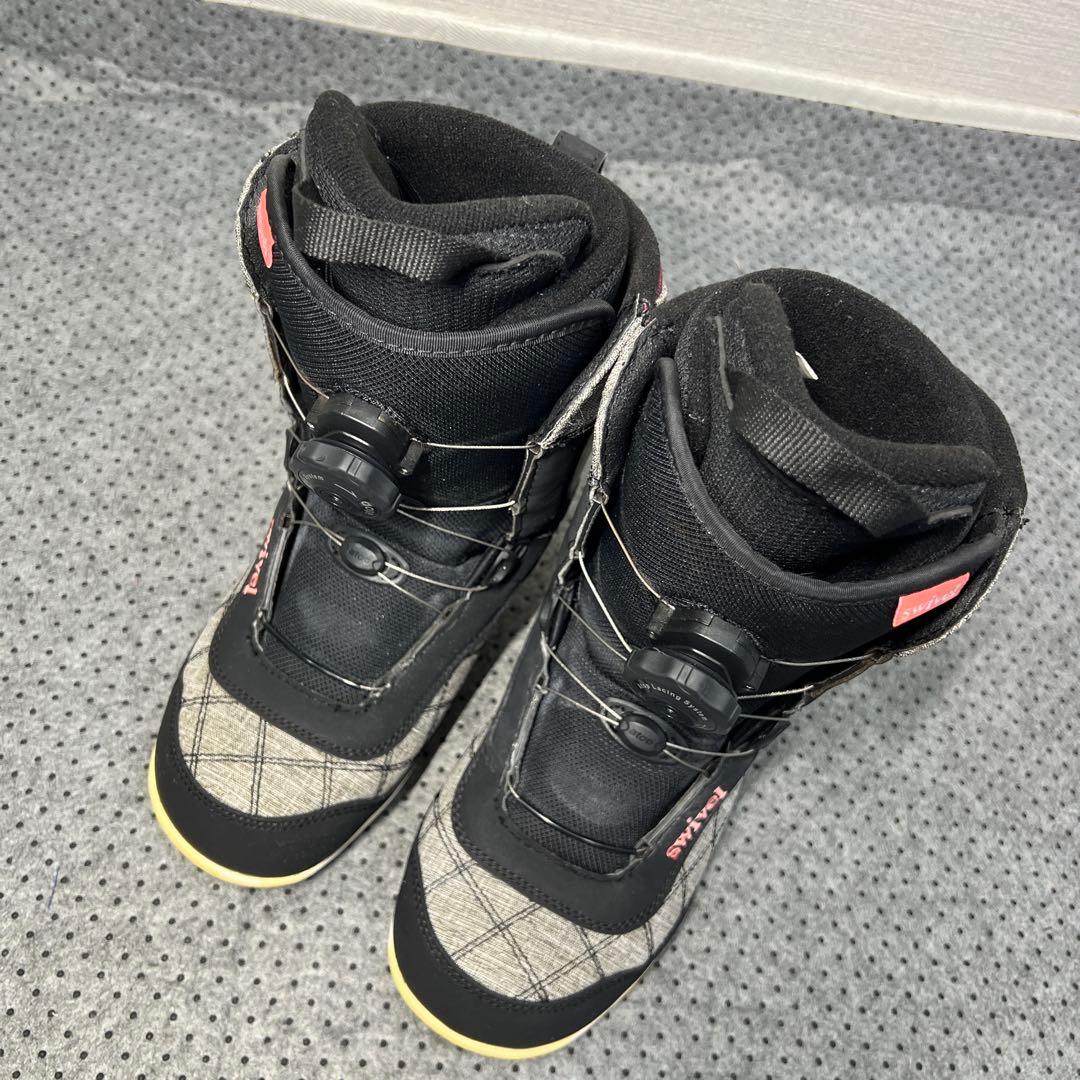 7-8回使用 人気サイズ23.5cm swivel ダイヤル スノボブーツ