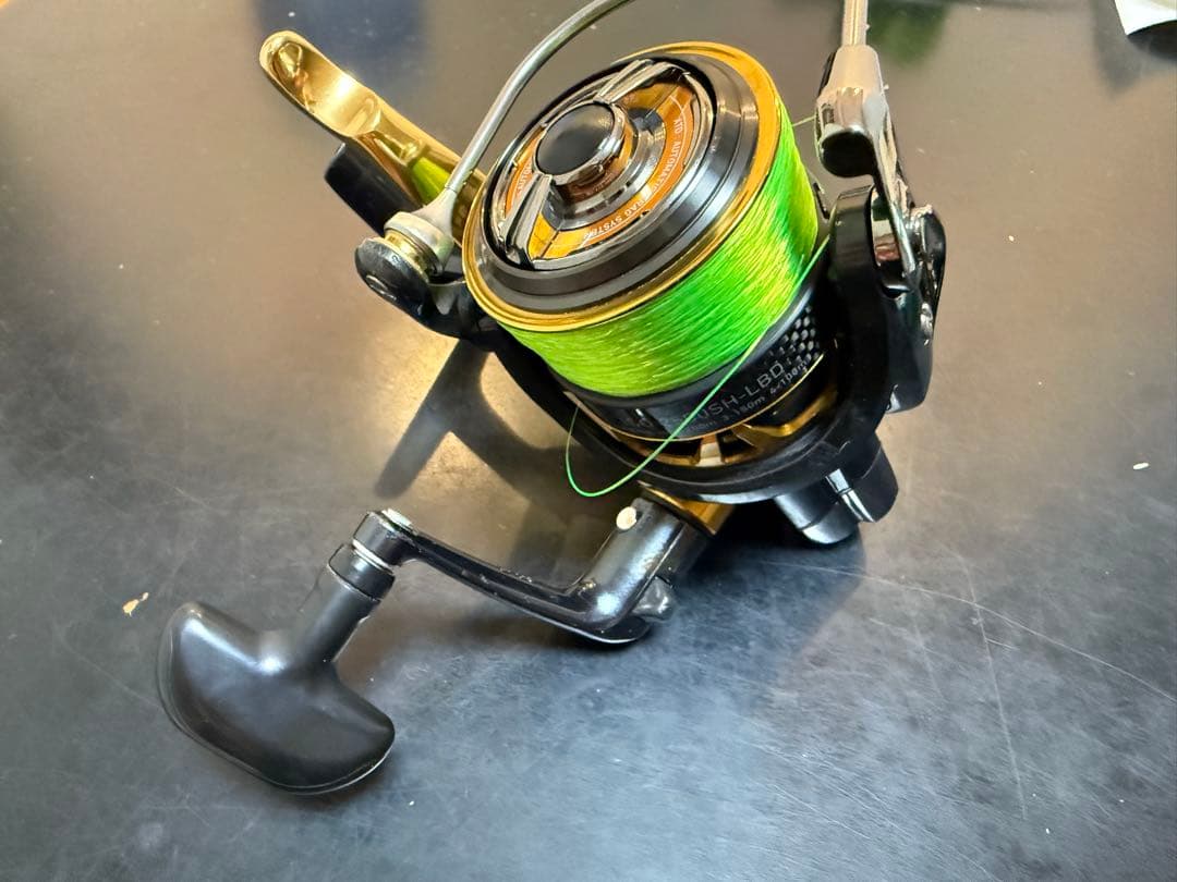 ダイワ 15トーナメント2500SH LBD