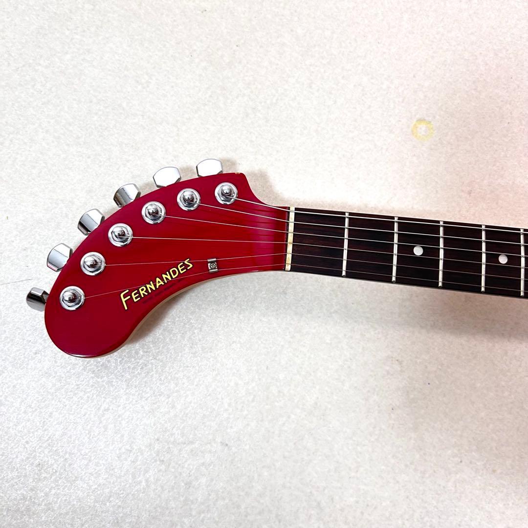 希少　FERNANDES　ZO-3　レフティ　コンパクト　アンプ内蔵ミニギター