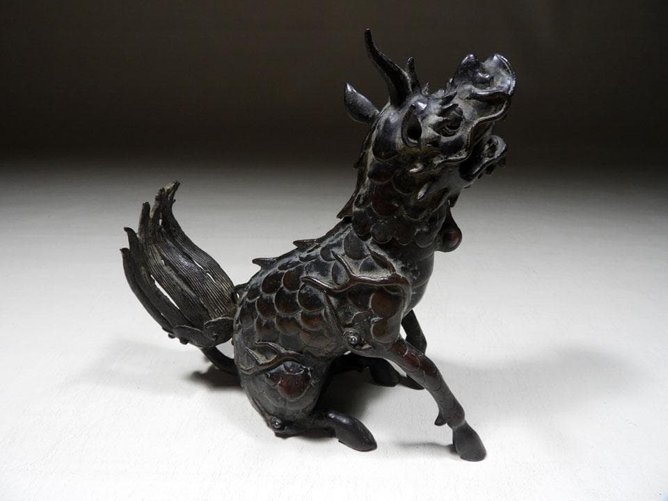 ●貴重 時代物 麒麟銅香炉 神獣 瑞獣 古銅 斑紫銅色 唐金 高さ16.5cm