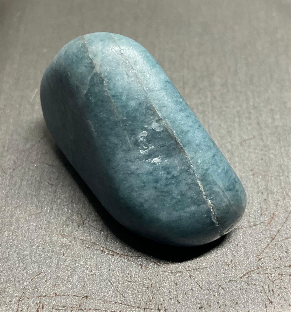 ［コバルト色の海石］　糸魚川翡翠海石27g ヒスイ　ひすい
