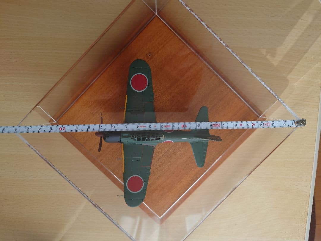 【精密・金属製】小西製作所 1/100 零式艦上戦闘機 五二型（ケース・台座付）