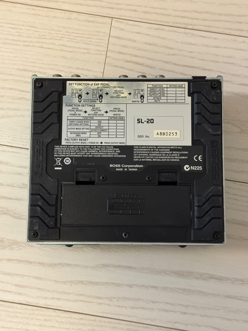 Boss SL-20 SLICER ボス スライサー エフェクター