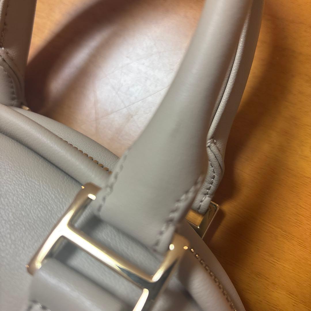 muta エシカルレザー　8 カートバッグ