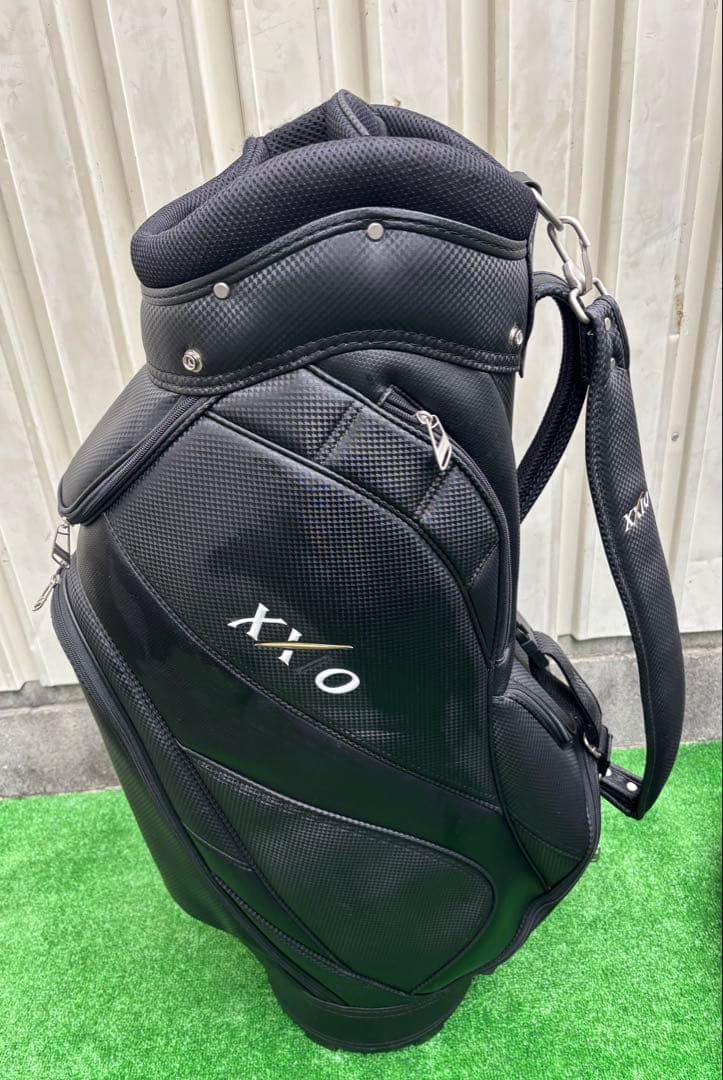 XXIO ゼクシオ キャディバッグ ゴルフバッグ ブラック