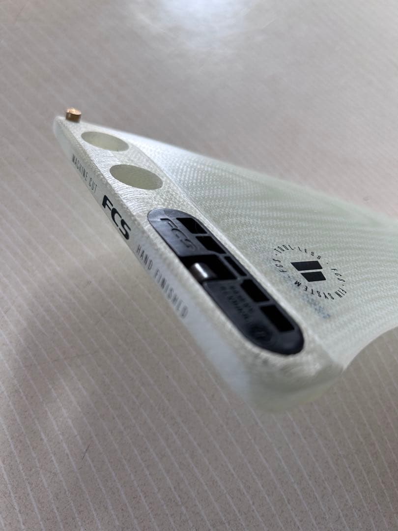 FCS2 MID-SINGLE 6.5 サーフボードフィン　センターフィン