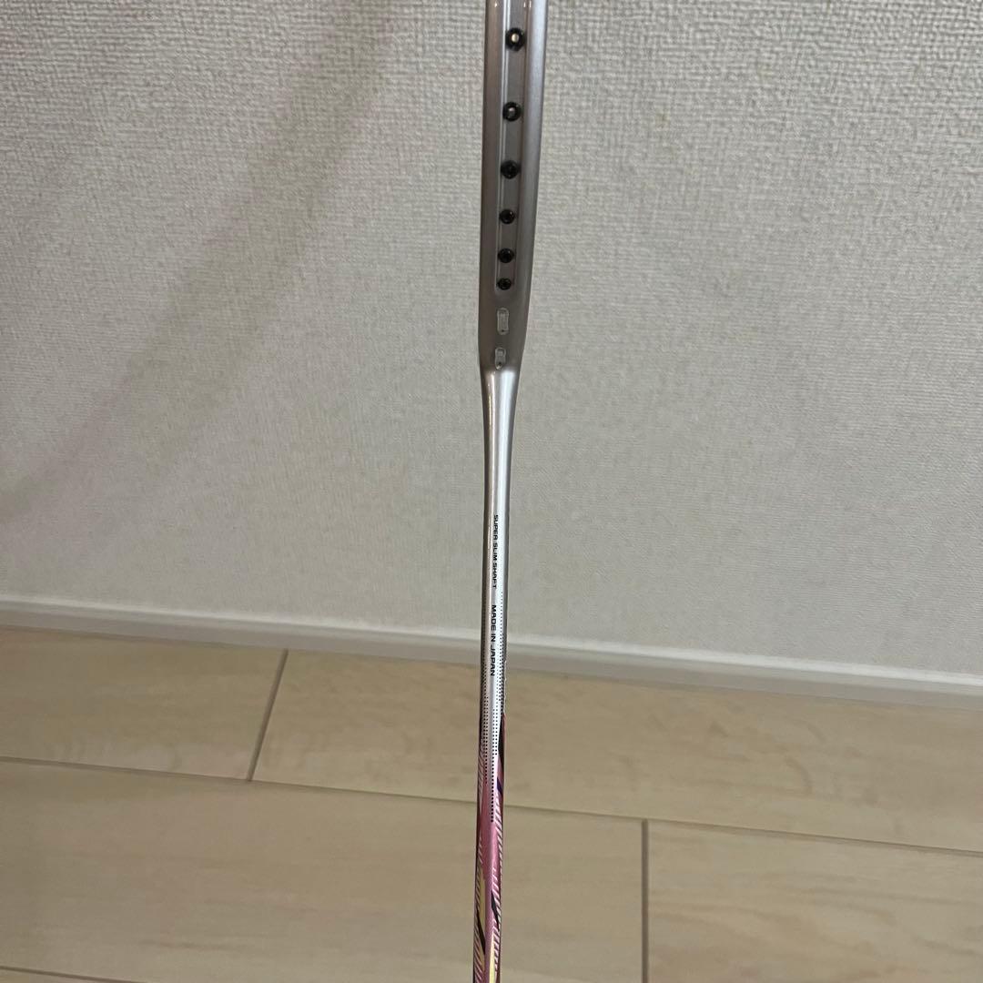 ✨NANOFLARE 600 バドミントンラケット ピンク✨