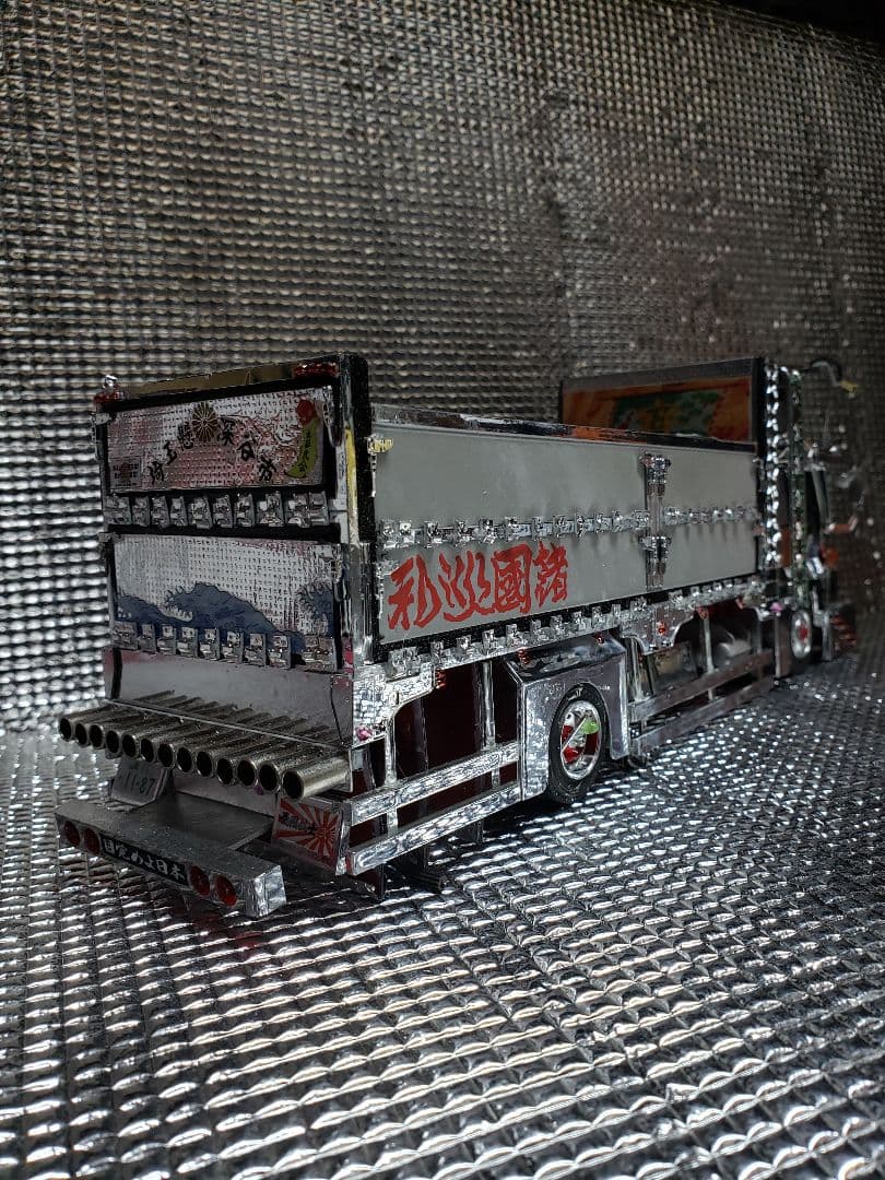 1/32デコトラプラモデル