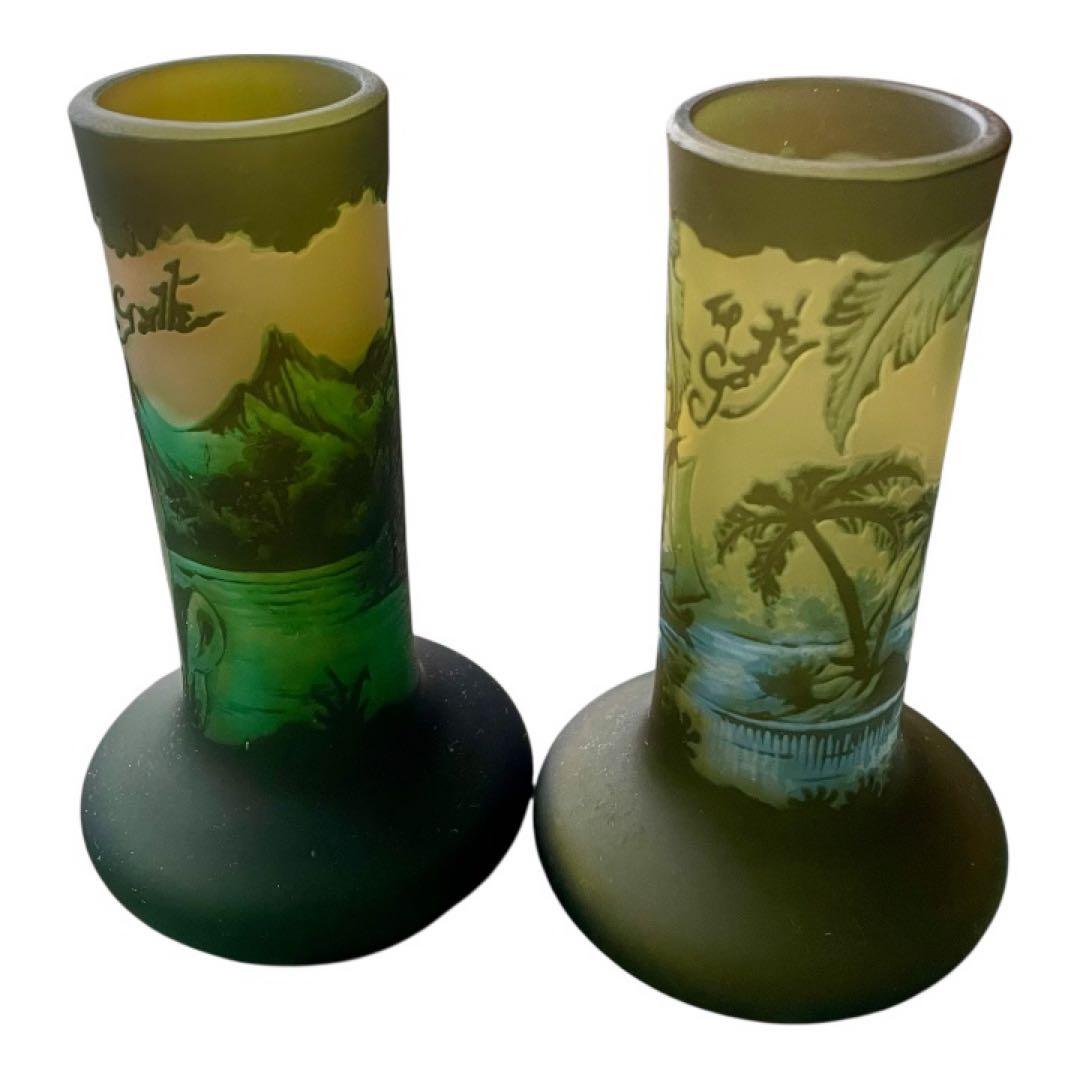 エミール・ガレ風 カメオガラス 花瓶 2点セット／風景文様（山と湖／海・椰子）