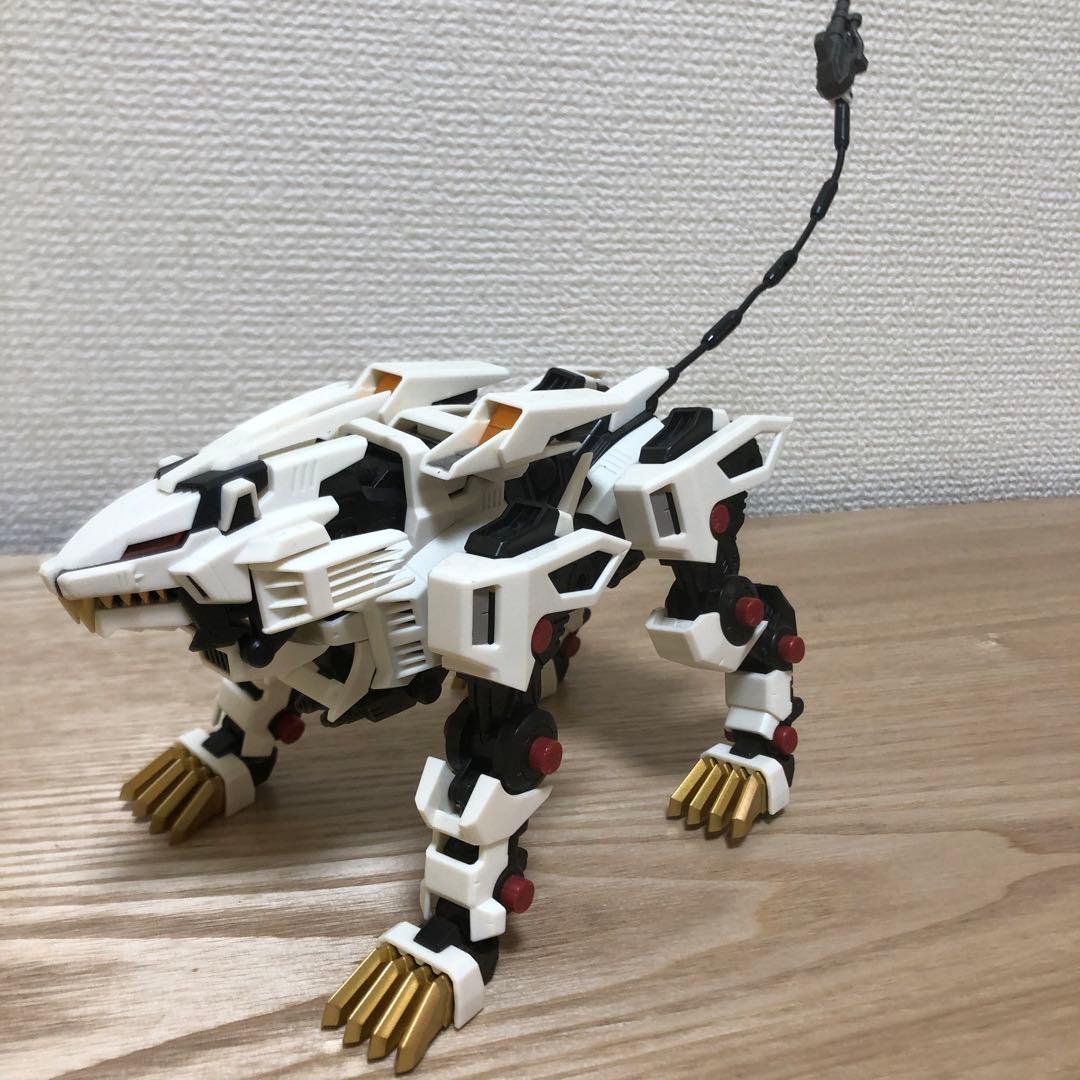 ZOIDS ZA ライガーゼロ 1/100 ABS製 アクションフィギュア