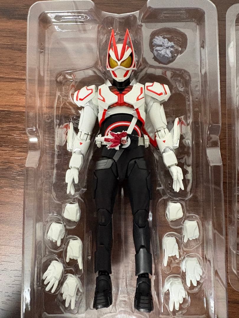 S.H.Figuarts 仮面ライダーギーツ ブーストフォームマークIII