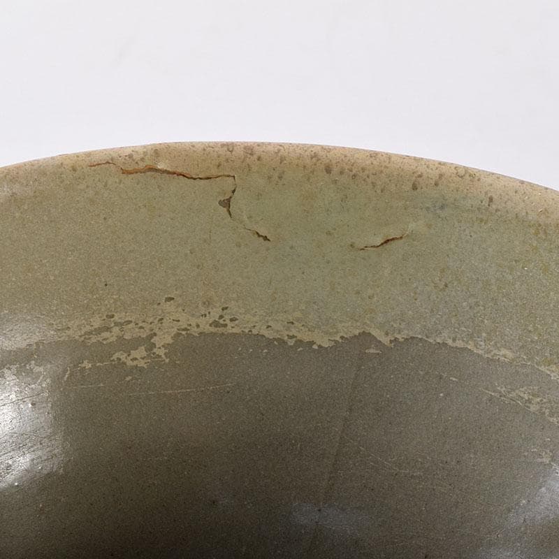 中国　龍泉窯　青磁　刻蓮弁文　茶碗　C　R8085