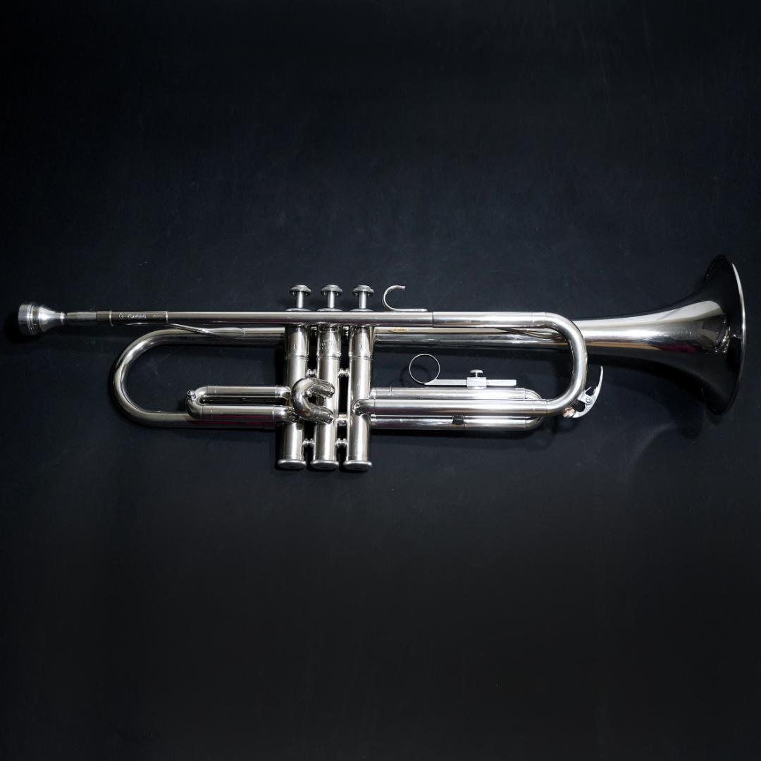 【人気入門モデル】YAMAHAトランペット YTR136／マウスピース／ケース