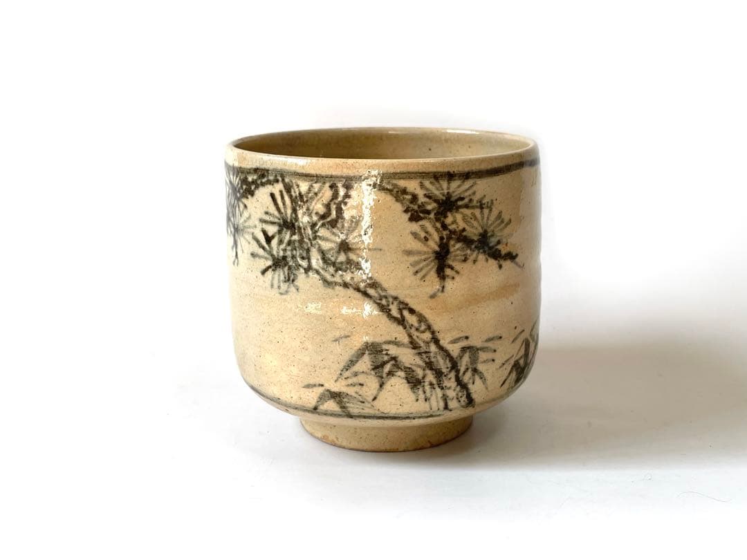 骨董　アンティーク　松竹梅　筒茶碗　鉄絵　京焼　志賀焼　仁清　箱付き