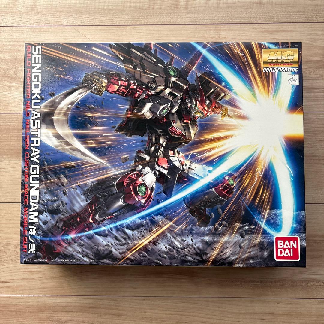 MG 1/100 戦国アストレイ頑駄無 未組立（ガンダムビルドファイターズ）