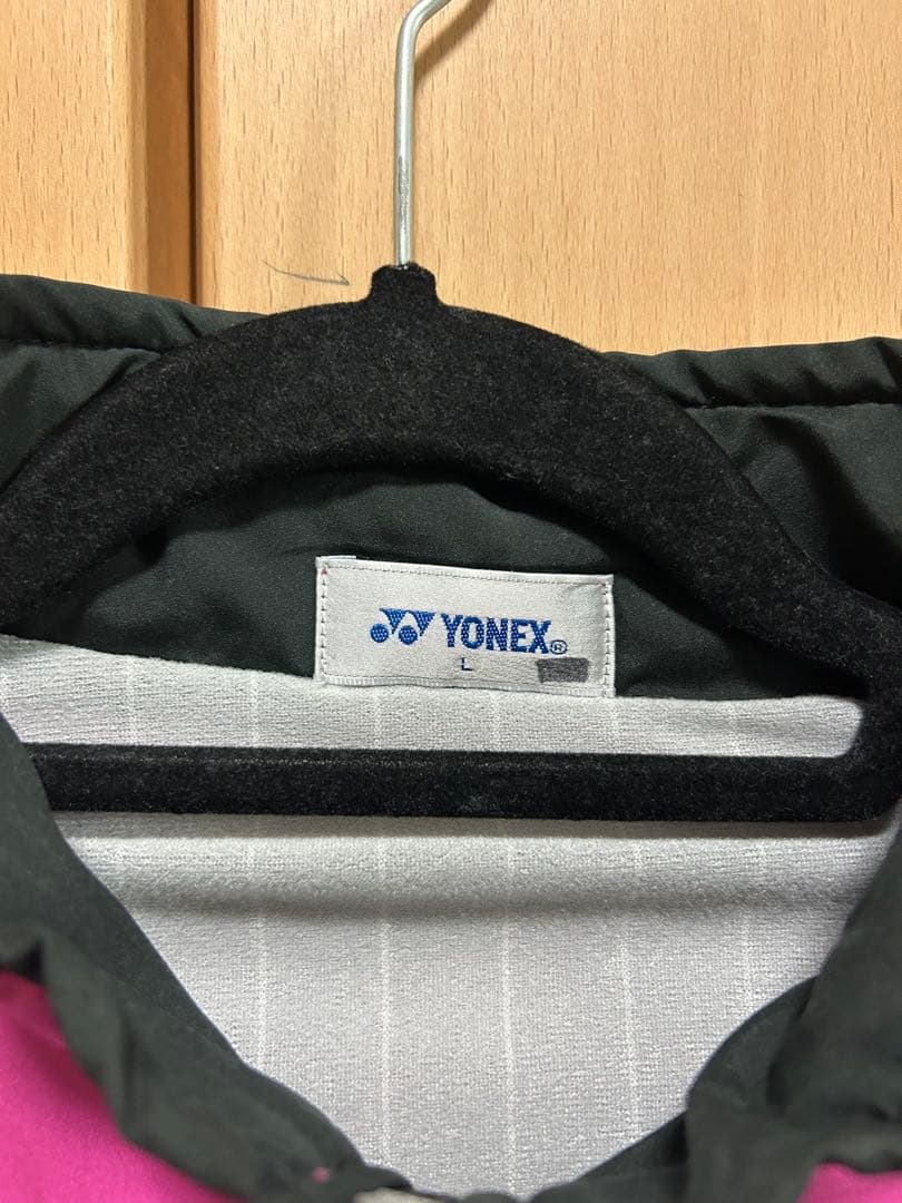 ヨネックス　ウォームアップウェア　ピンク　ウィンドブレーカー　限定モデル