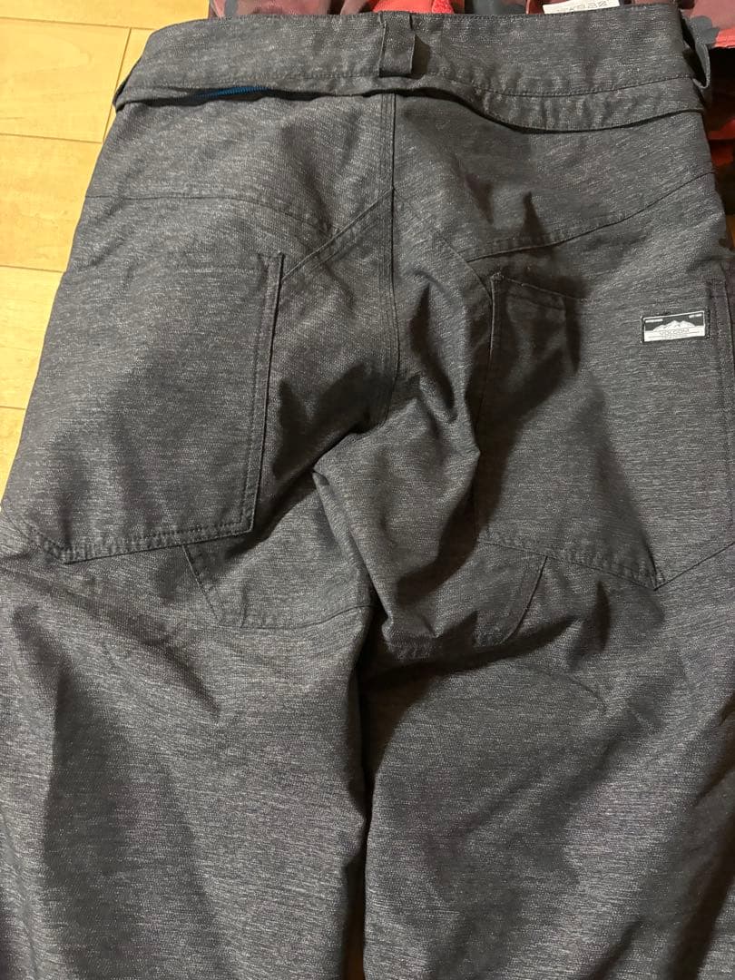 値下　volcom ボルコム　スノーボードウェア　US12 150センチジュニア