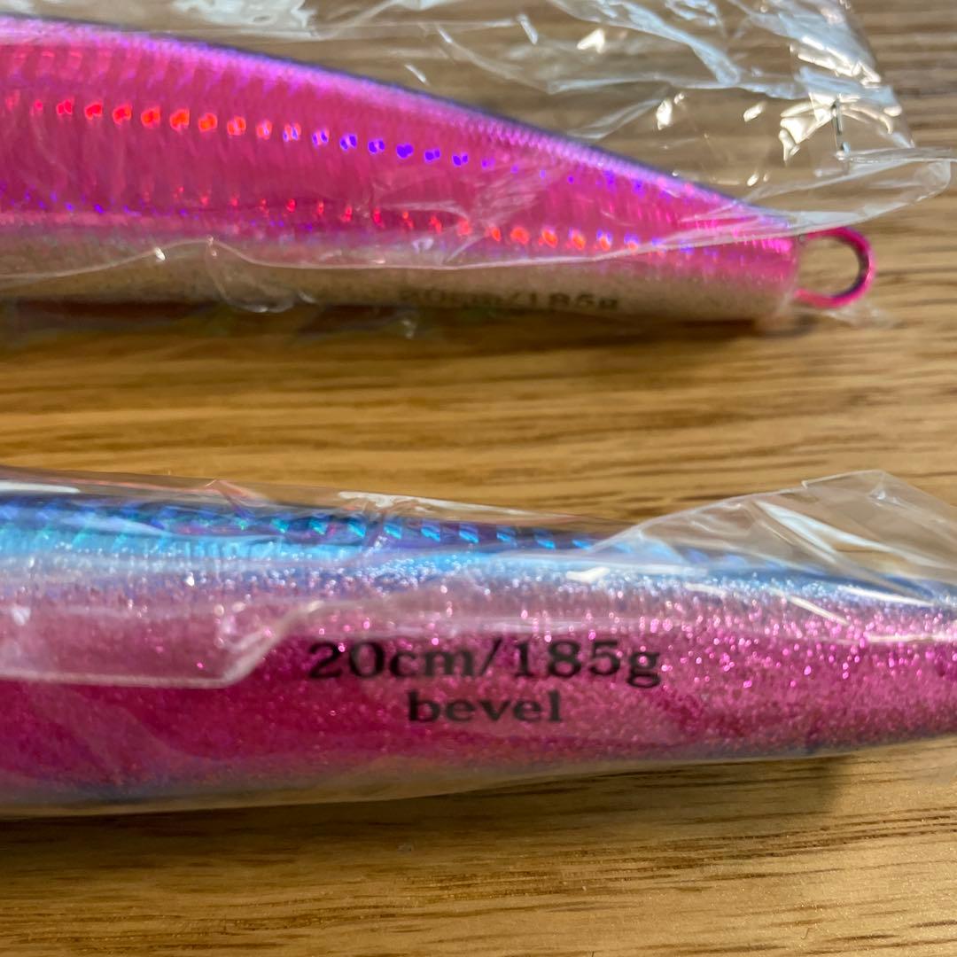 マングローブスタジオ ストライクプロ　ベベルスイマー 200mm-185g ②