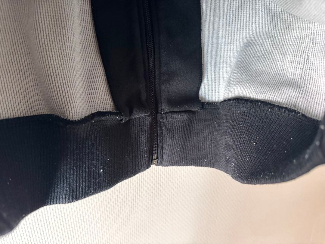 ユーリ!!!×MIZUNO　スウェットシャツ　Mサイズ