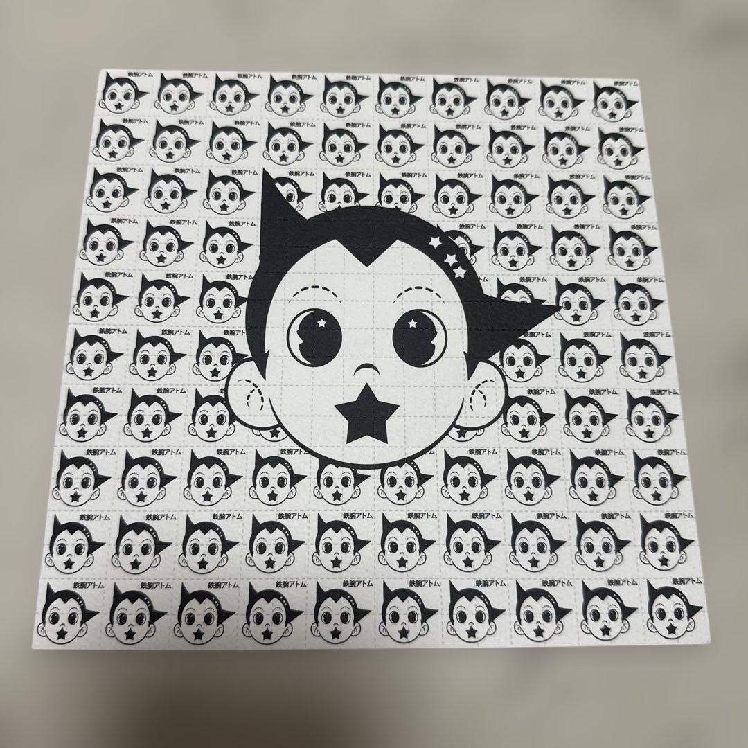 ブロッターアート アトムにーやん