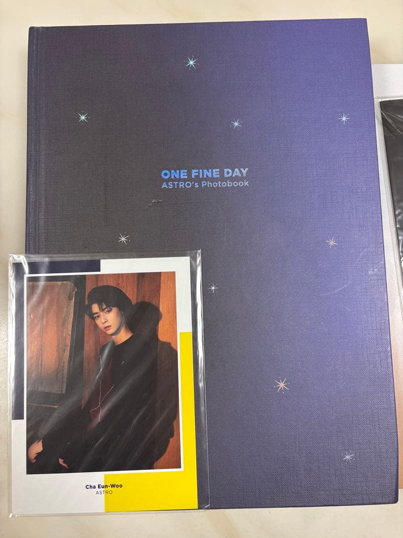 【希少】ASTRO 写真集 one fine day チャウヌ　トレカ