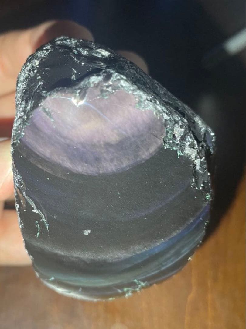 研磨品　十勝石玲瓏　ピンクシラーレインボーオブシディアン　サイズ大きめ　石質最高