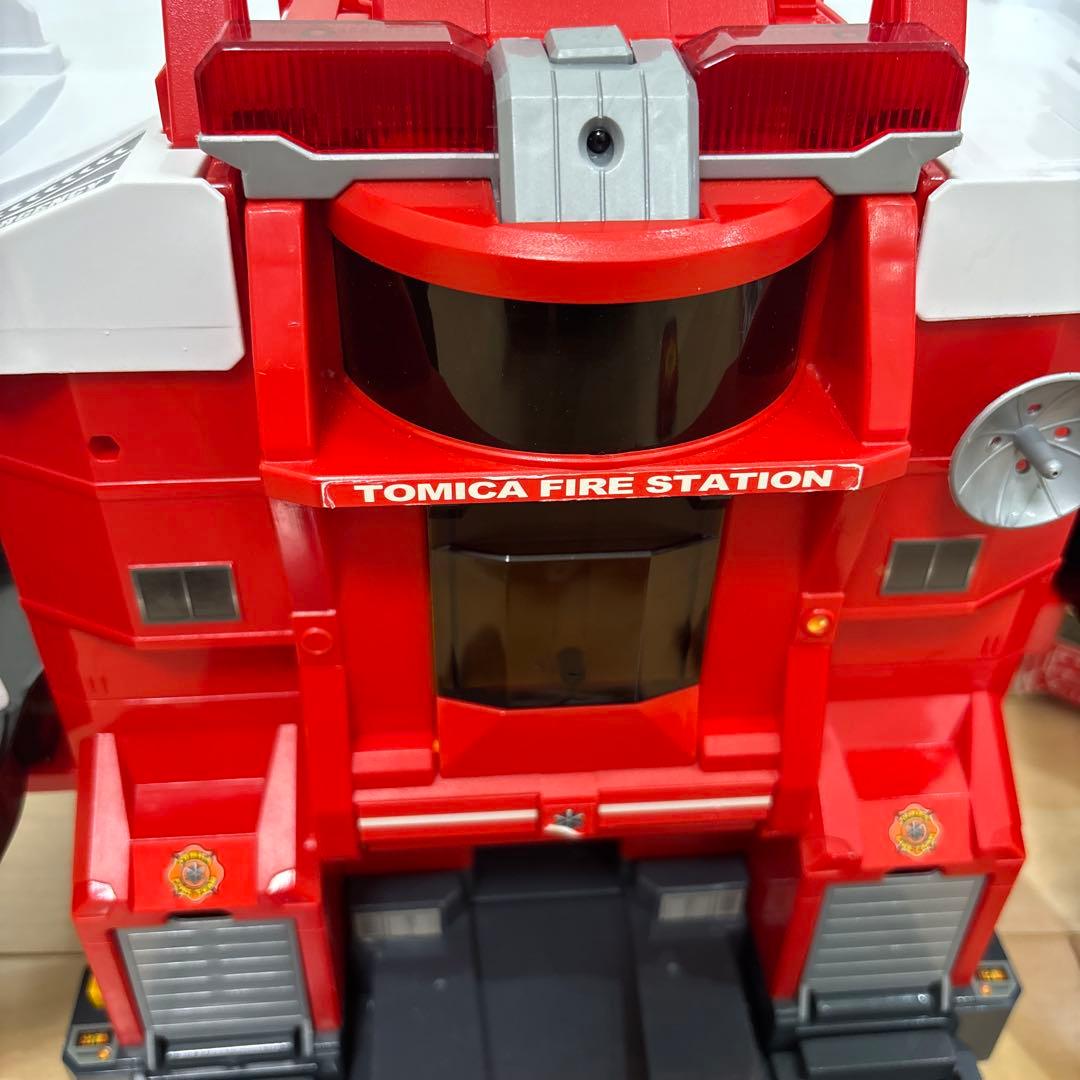 ファイヤーステーション踏切レールセット・トミカタウンまとめ売り