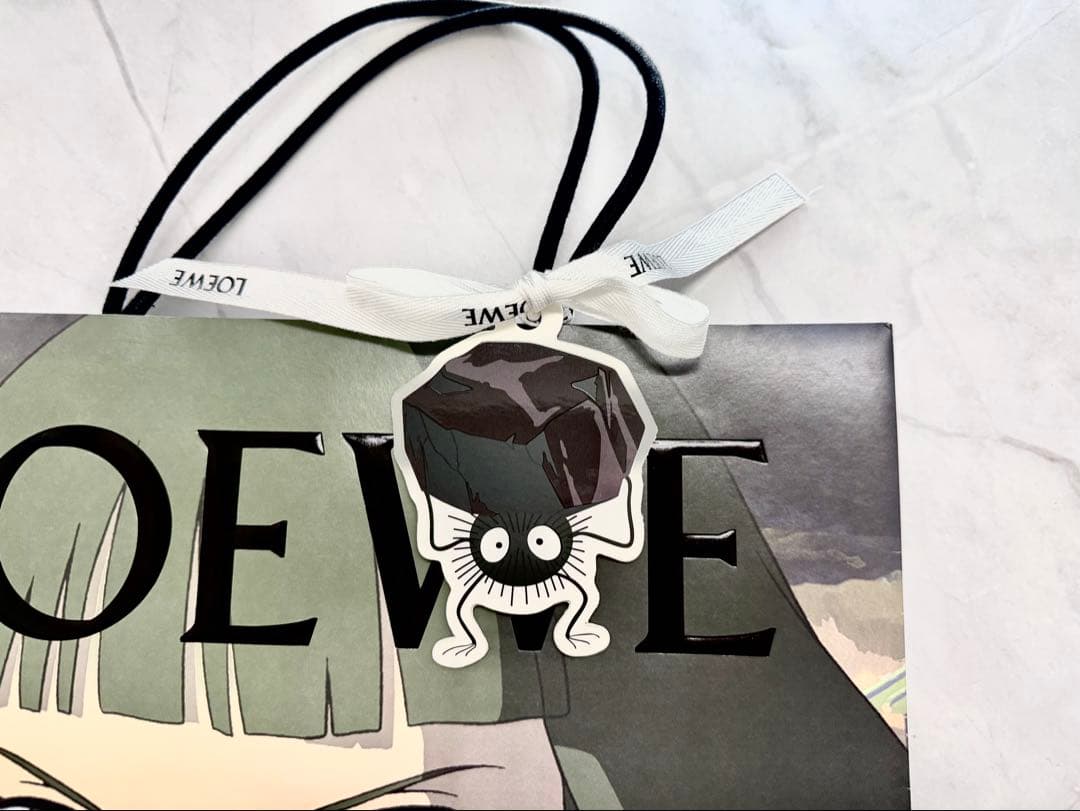 LOEWE × スタジオジブリ 千と千尋の神隠し コラボ ハク ショップ袋