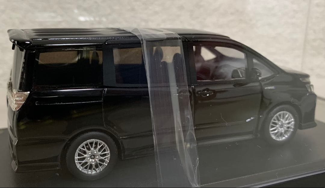 1/43 トヨタ VOXY ヴォクシー ハイブリッドZS ブラック