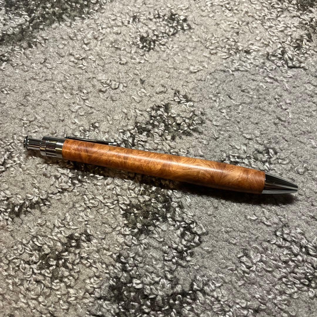 花梨こぶ杢の木製ボールペン 本体 木製ケース付き