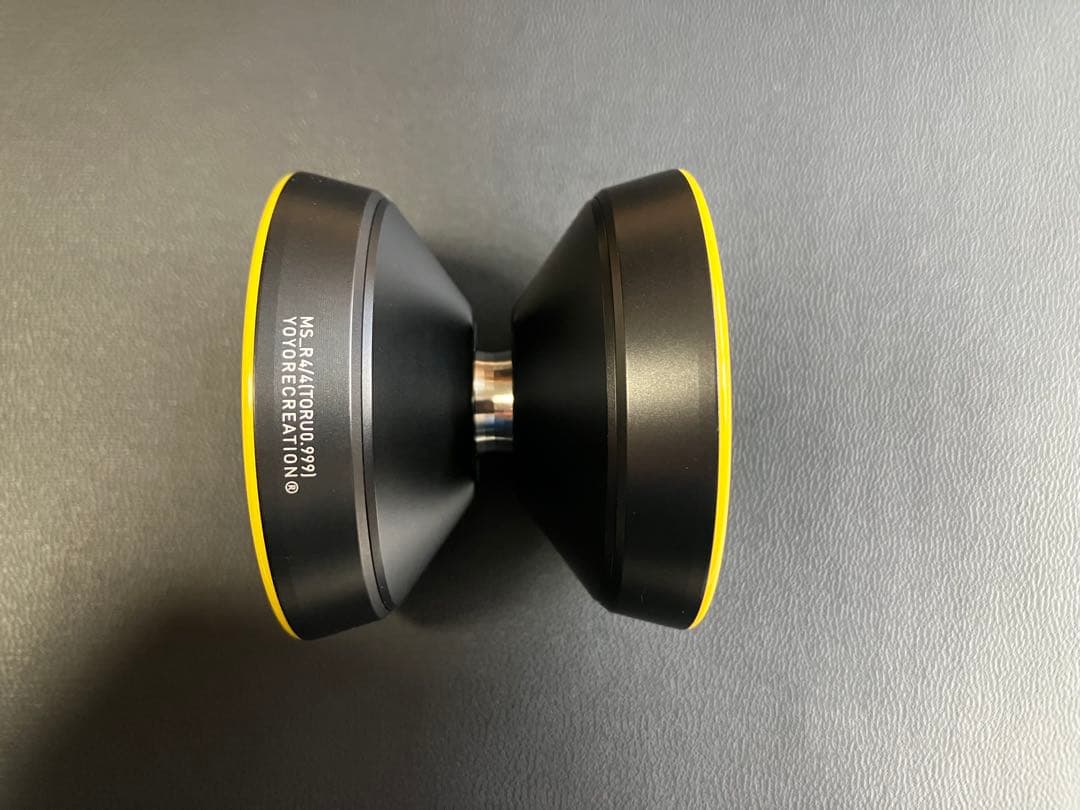 トオル0.999 ブラック/ イエロー